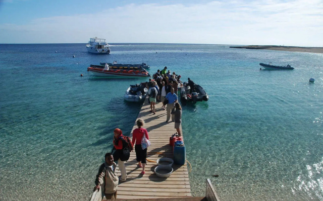 Marsa Nakari Village
