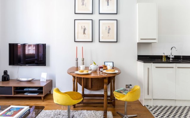 Stylish Notting Hill apartment for 2-4