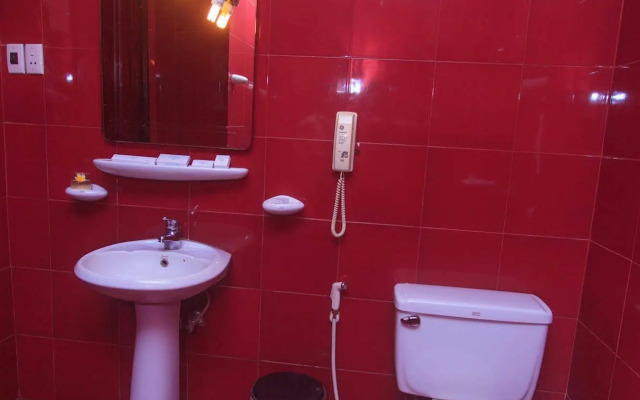 My Tra Riverside Hotel