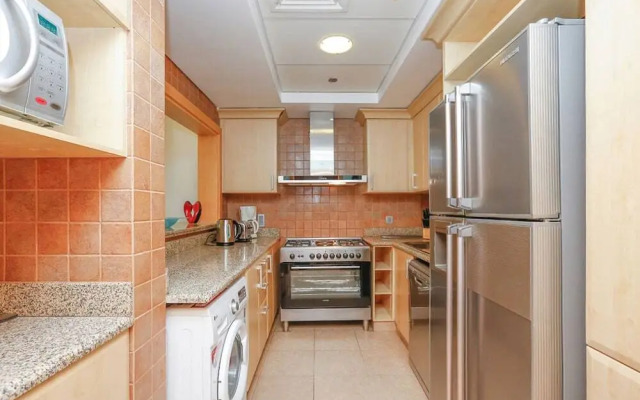 Shoreline #4 Jash Falqua