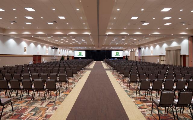 Holiday Inn Stevens Point - Convention Ctr by IHG