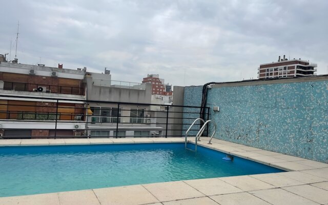 Suite Moderno con Piscina