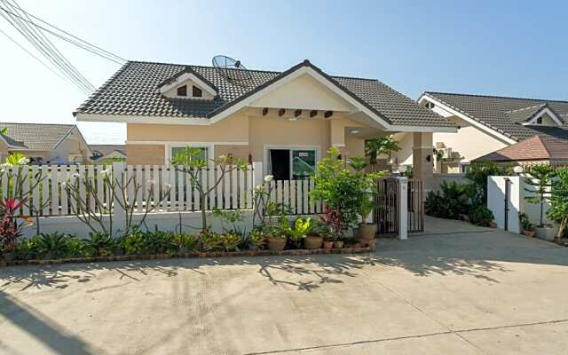 Sandy Home Sattahip