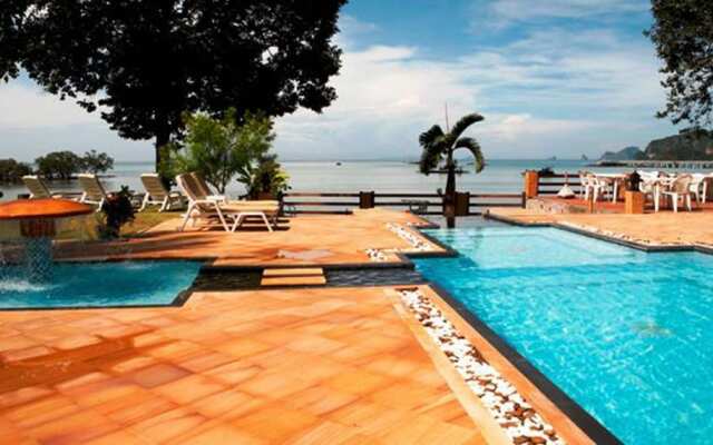 Krabi Tropical Beach Resort