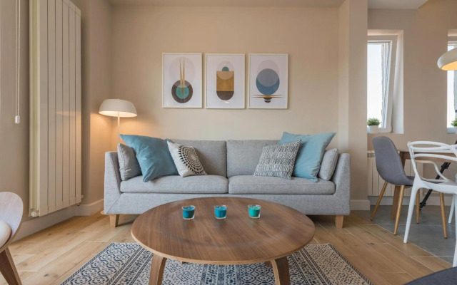 Urban ZEN with View - City Break Apartments