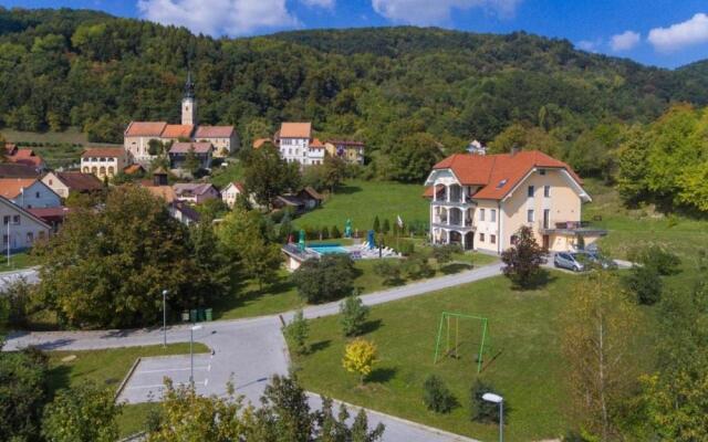 Pool Villa Silva Marija - App 206