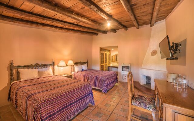 Hotel Barrancas del Cobre by Balderrama Hotel Collection