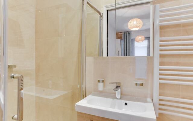 Lovely Studio Near Le Moulin Rouge And Montmartre