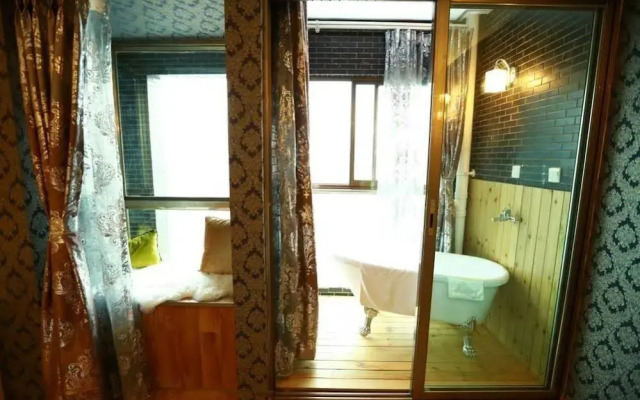 Yawei Apartment Hotel