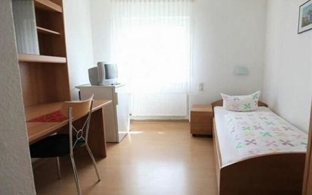 Advance Hotel zum Hahn
