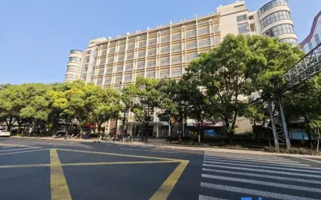 iNestin Shanghai (Xinjinqiao Road)