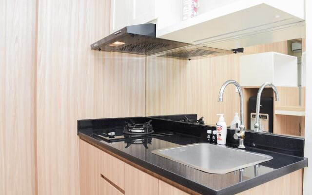 Comfort And Homey 2Br At Springlake Apartment Bekasi