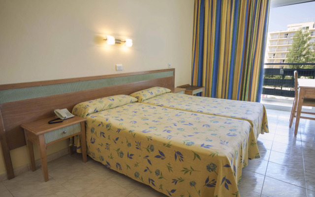 azuLine Hotel Pacific