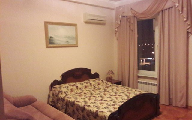 Guest House na Rodnikovoy