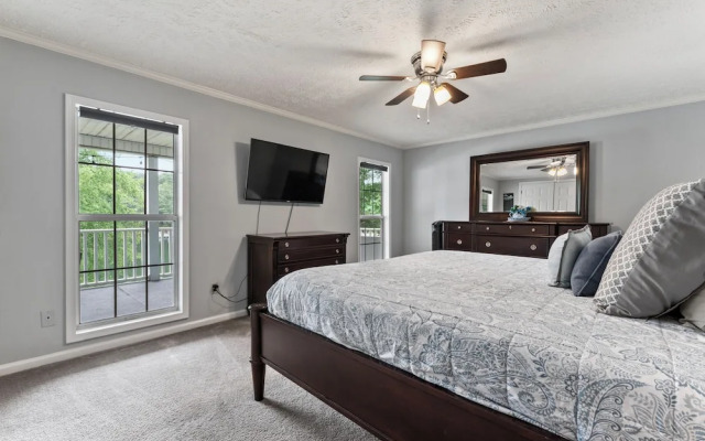 Lovin Lake Livin A Must-see!