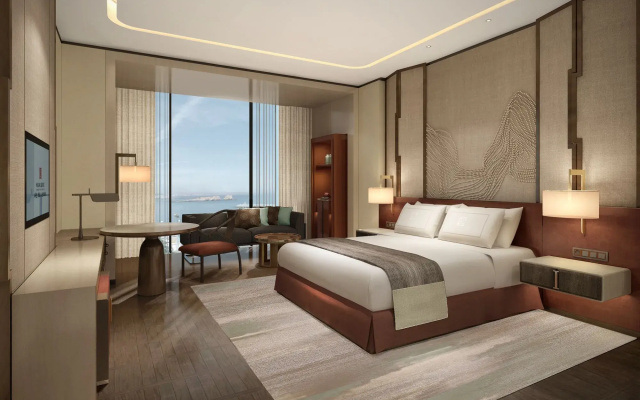 HUALUXE Xiamen Haicang Harbour View by IHG