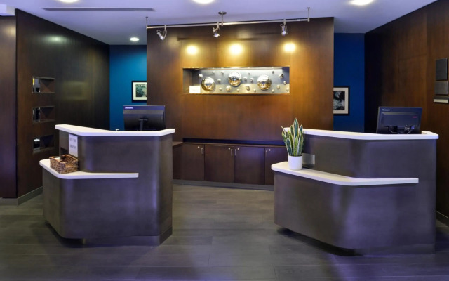 Courtyard by Marriott Wilmington Downtown/Historic District