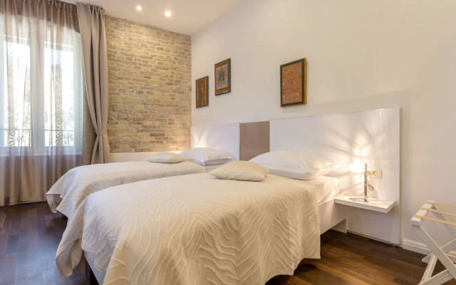 Staytosee - Diocletian's Rooms
