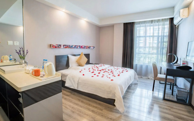 Badi Hotel Chuanxin Drum Tower Station