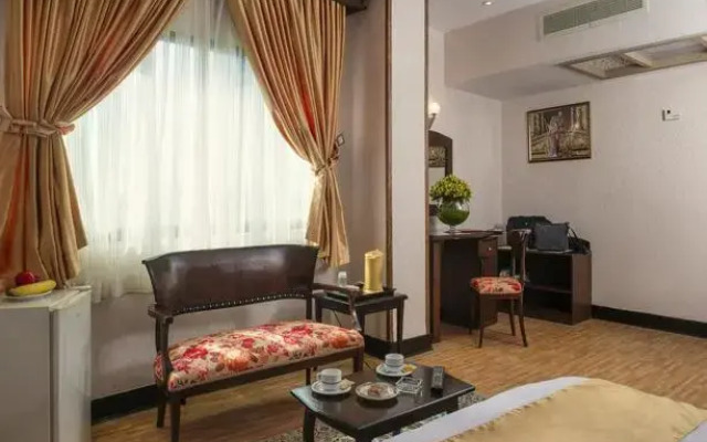 Ferdowsi International Grand Hotel