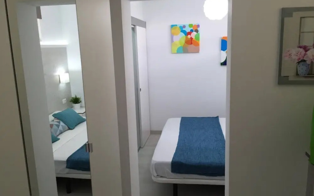 Delicious Los Cristianos,achacay,2bdr & 2bathr Beach Close Wifi Free