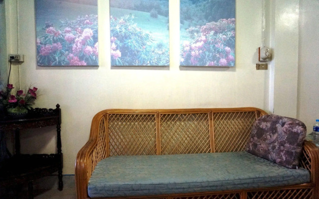 Royal Beach Guest House