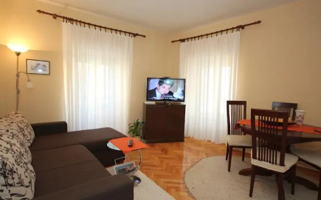 Apartment Toni