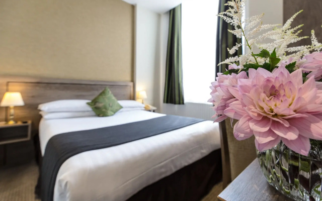 Kensington Gardens Hotel