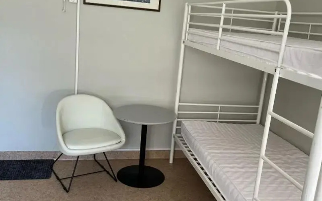 City Hostel 46