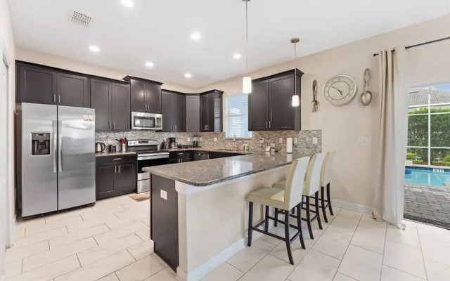 6BR Game Room Plus Large Pool