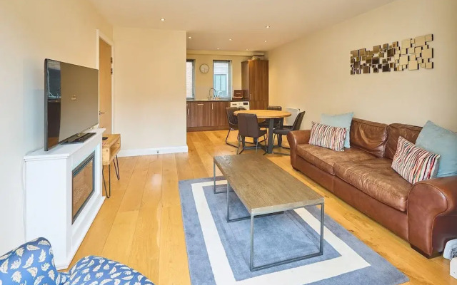 Host Stay Waterside