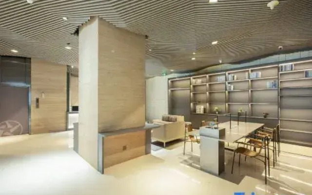 Starway Hotel (Shenzhen Bao'an Center Baoti Subway Station)