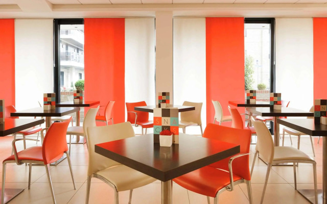 ibis London Docklands Canary Wharf