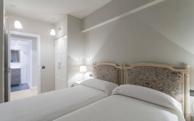 PYR Select Salamanca Luxury
