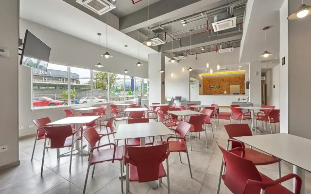 City Express Junior by Marriott Toluca Zona Industrial