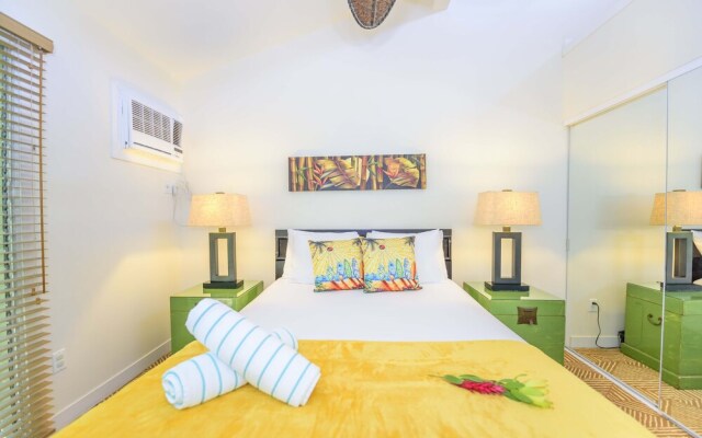 Aina Nalu D202 2 Bedroom Condo by Redawning