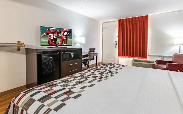 Holiday Inn Forsyth-I-75 (Exit 186)
