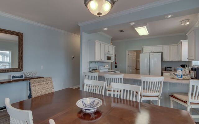 Spinnaker Pointe Unit 4B