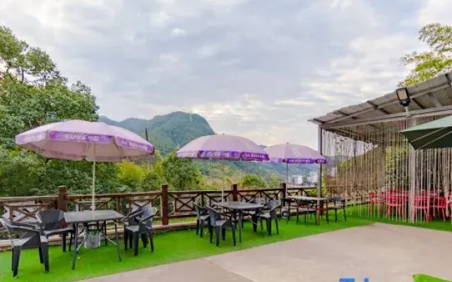 Re-huilou·Xiandu Meisu (Luci Village Resort)