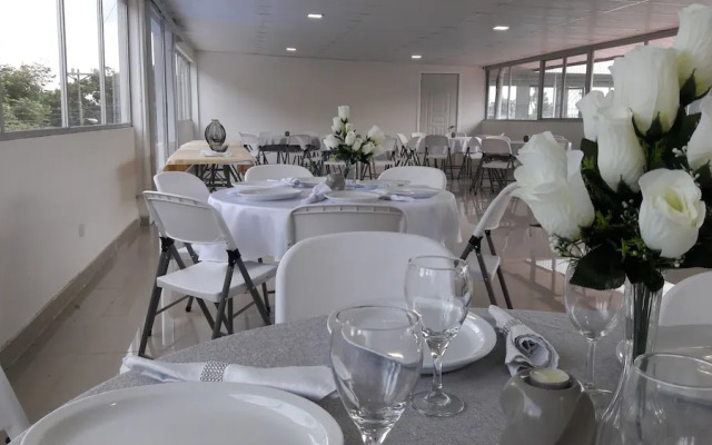Hotel Pacific Coast