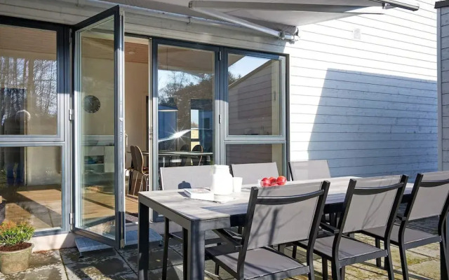 6 Person Holiday Home in Nexo-by Traum