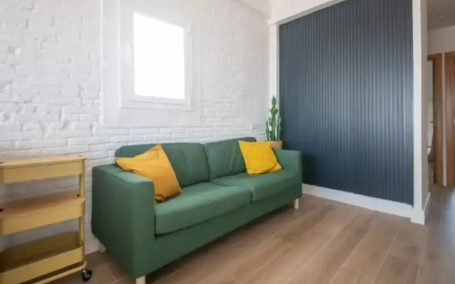 Th04 Atico con Terraza y Aire Acond en Taragona