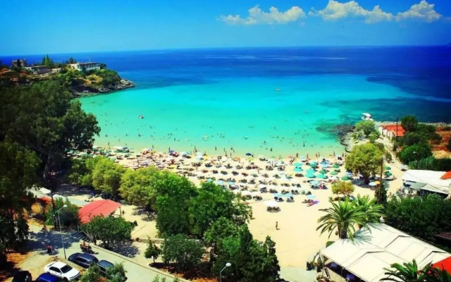 Perseus - Studio next to the beach