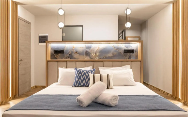 Mythic Summer Hotel