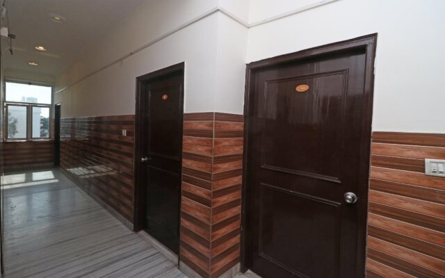 FabExpress Sunder Residency