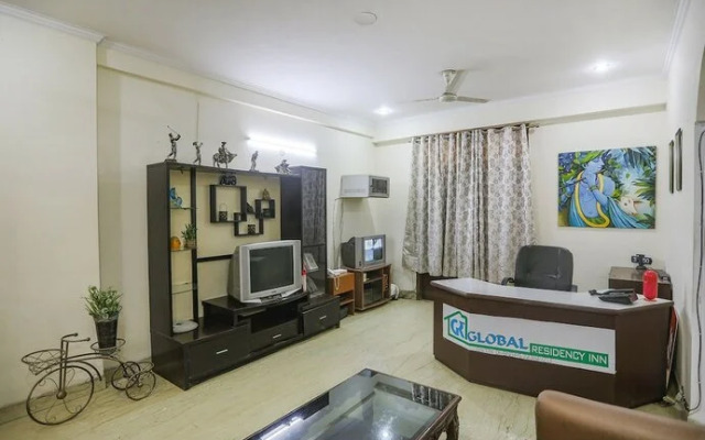 Fabexpress Global Residency Inn