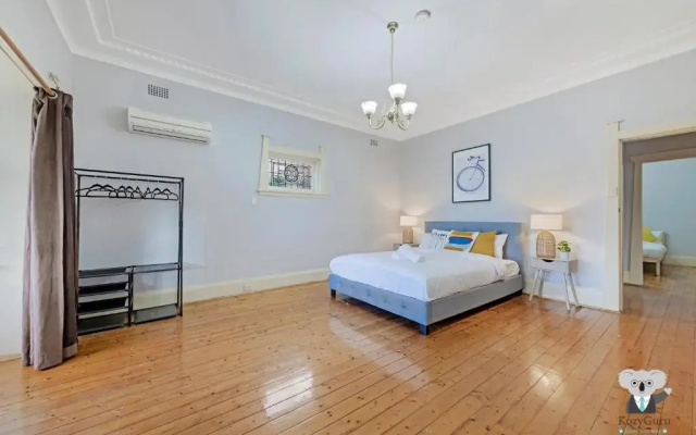 Kozyguru Campsie Oldie But Goodie Look 4 Bed House Nca011