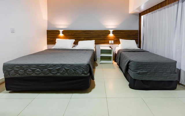 El Aram Beach & Convention