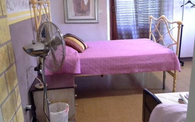 Tropical Bed&Breakfast