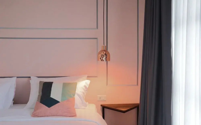 Goodnight Poshtel